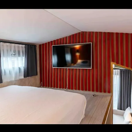 Ada Tiny House Loca Oda ve Kahvaltı Ayvacik (Canakkale)