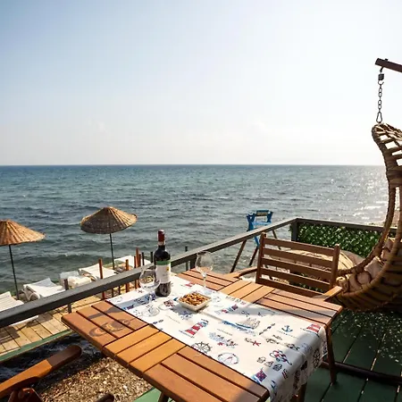 Ada Tiny House Loca 4*