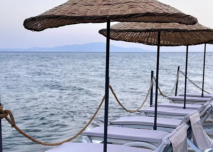 فندق مبيت وإفطار Ada Tiny House Loca 4*